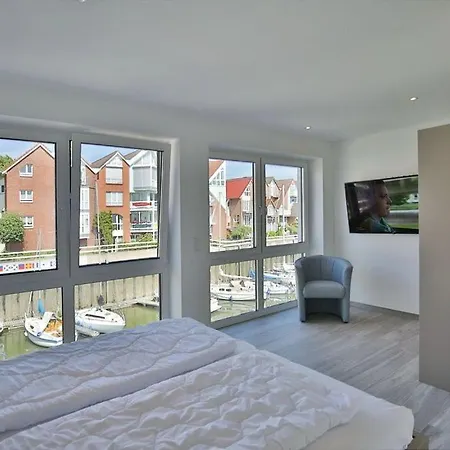 City Marina, Cm20 Holiday home *